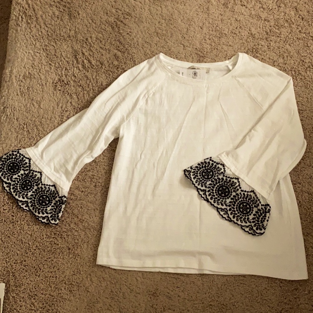 Beautiful cotton shirt.